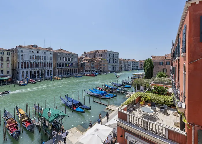 HOTEL H10 PALAZZO CANOVA, VENICE